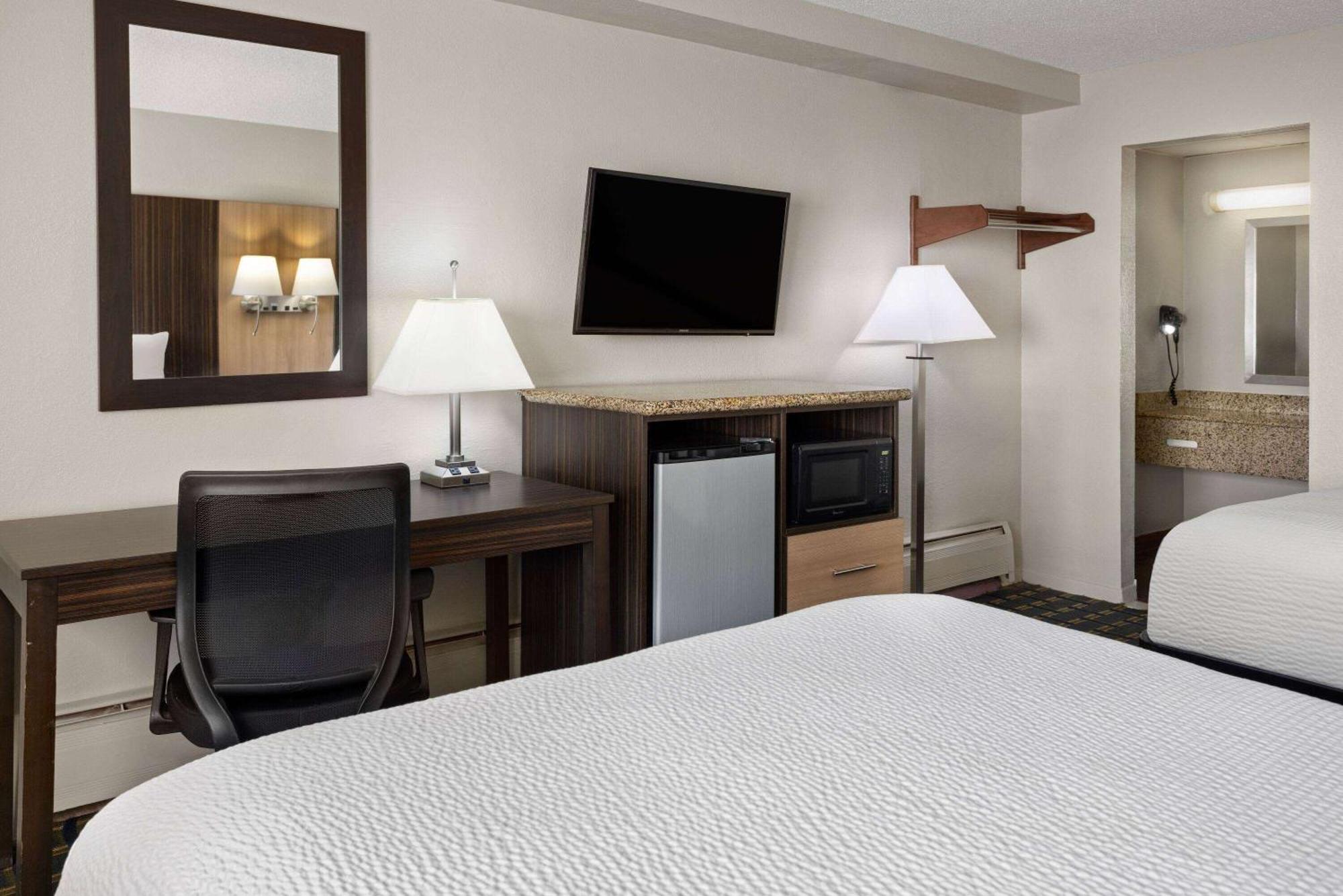 Days Inn By Wyndham Tonawanda/Buffalo Eksteriør billede